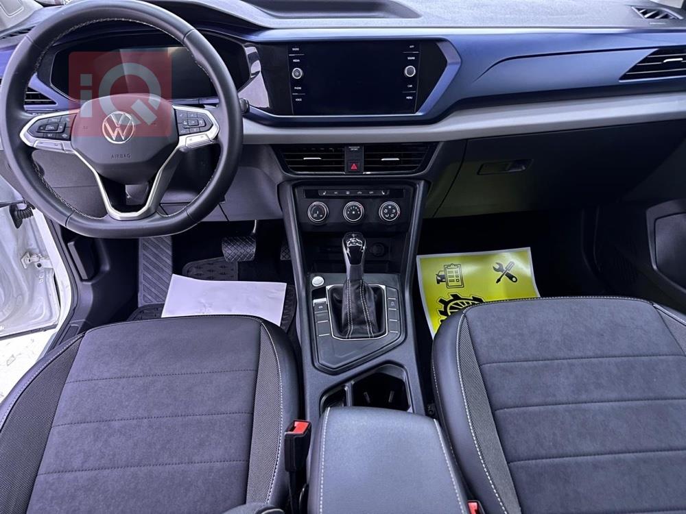 فولكسفاغن تاوس